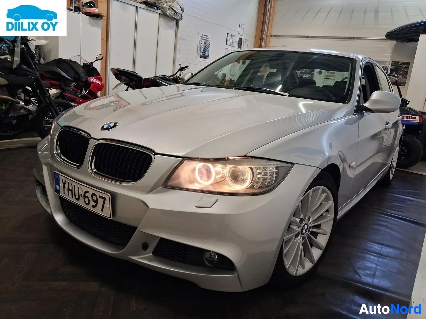 BMW 318i M Sport 2011