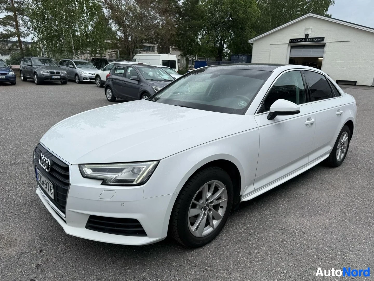 Audi A4 Sedan Business 1,4 TFSI 110 kW S tronic Start/Stop, 2017