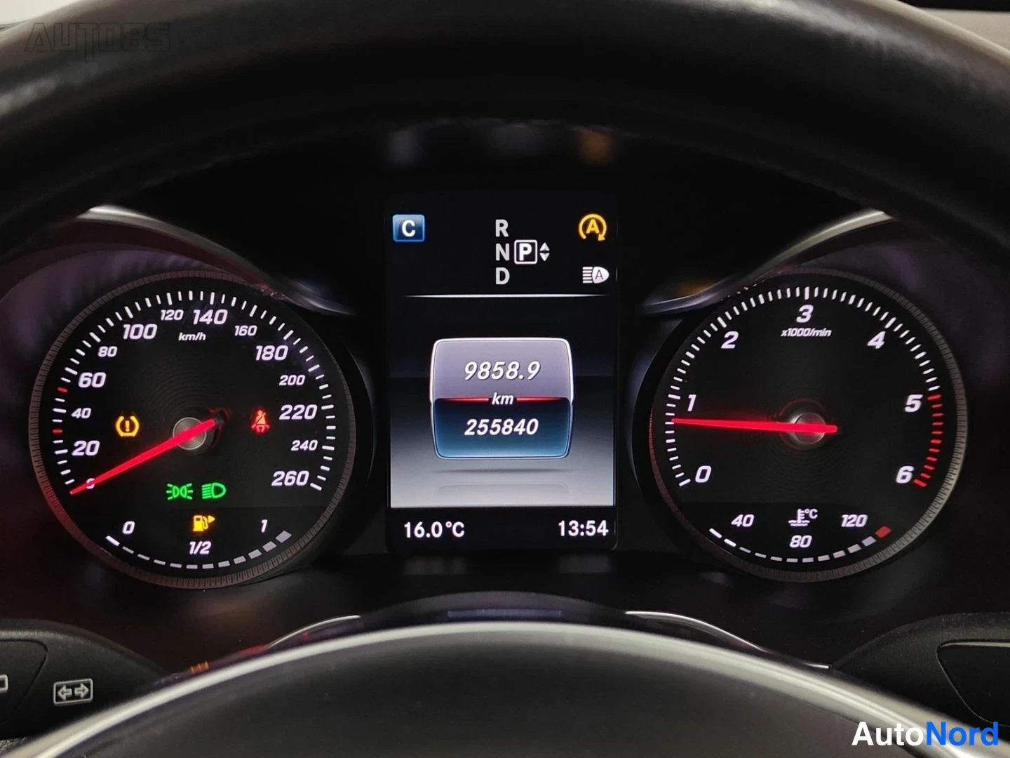 Harmaa Mercedes-Benz C 220 BlueTEC 2015, yksityiskohta, kuva 20