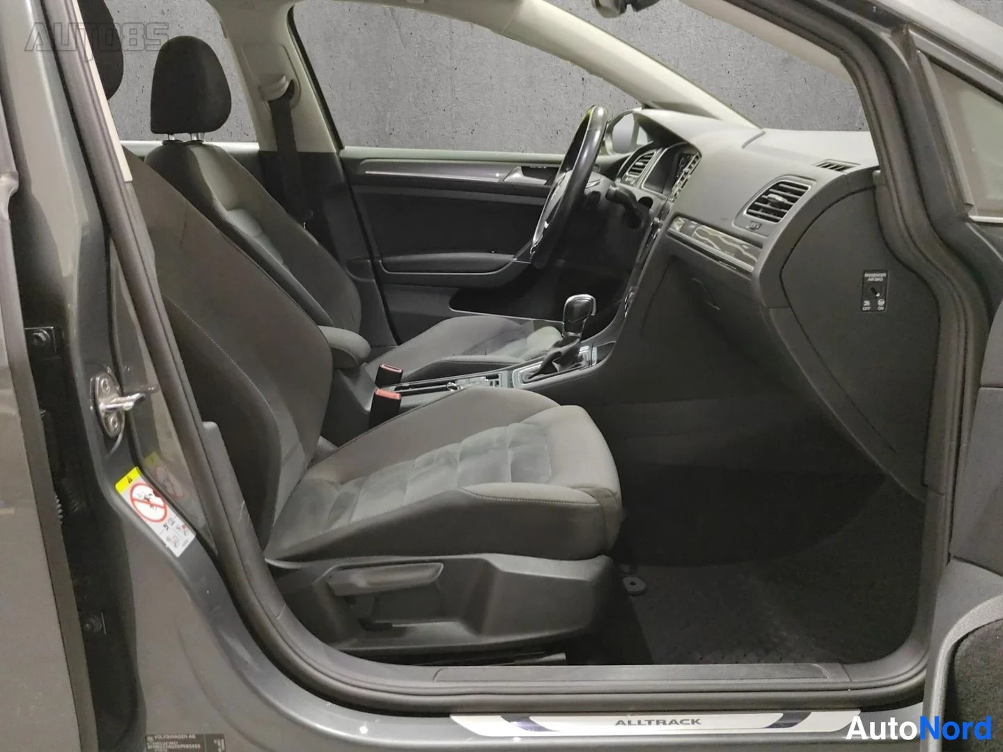 Harmaa Volkswagen Golf Variant 2019, ulkokuva 14 – Kaarina