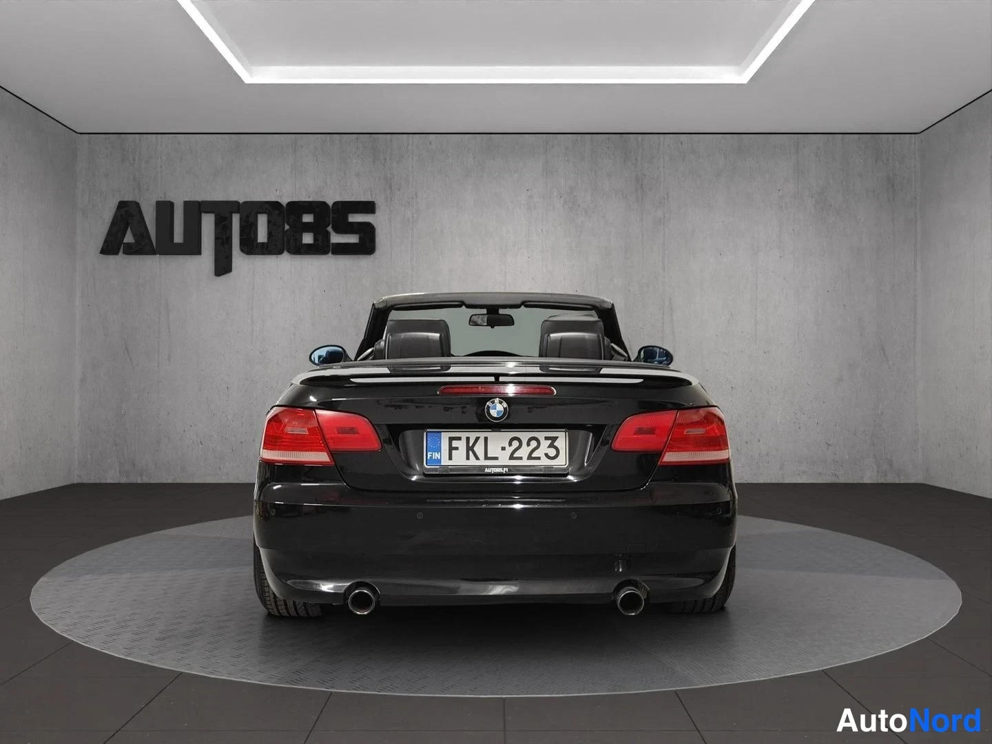 Musta BMW 335i 2007, takaa, kuva 13