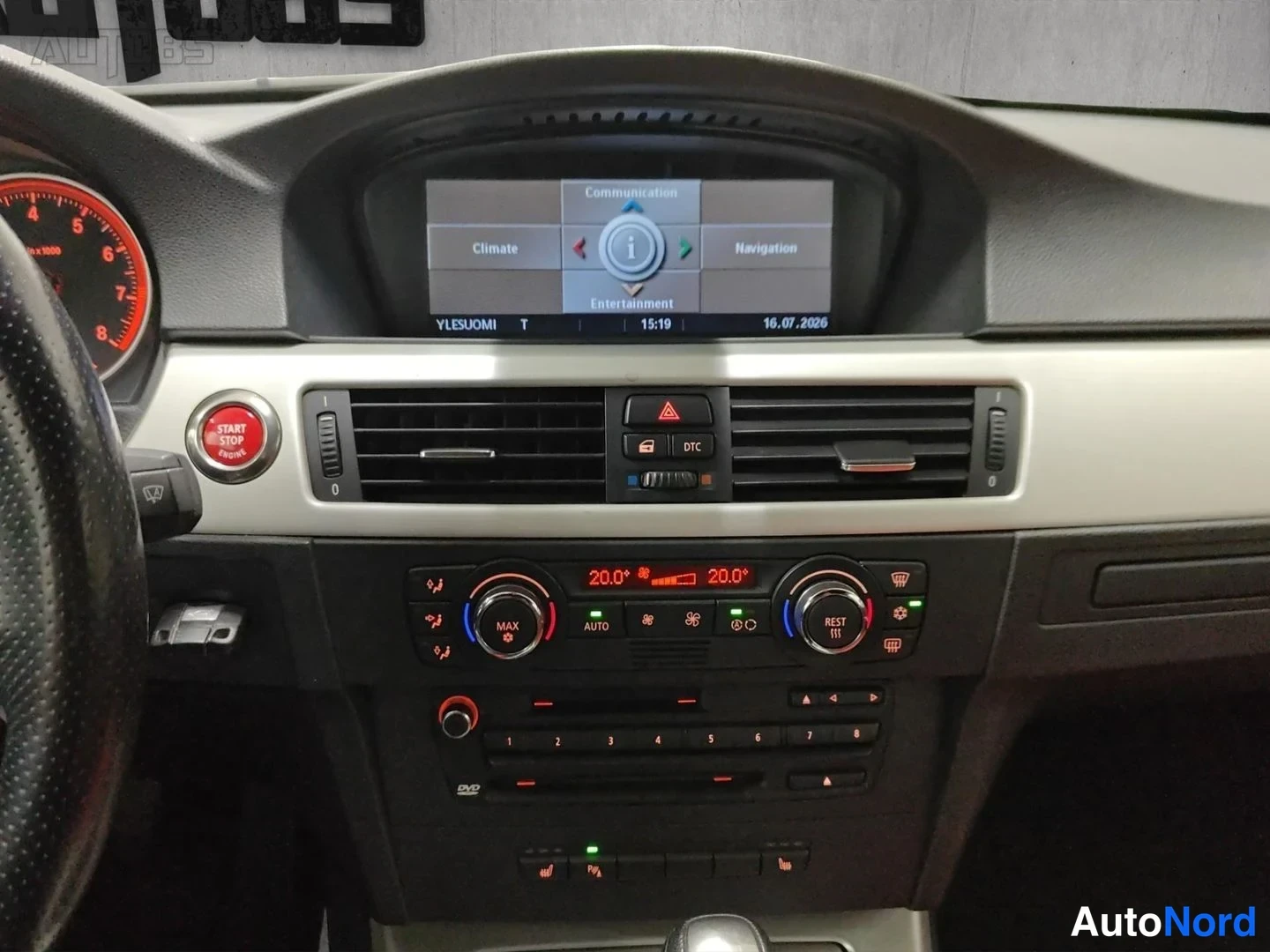 Musta BMW 335i 2008, ohjaamo, kuva 22