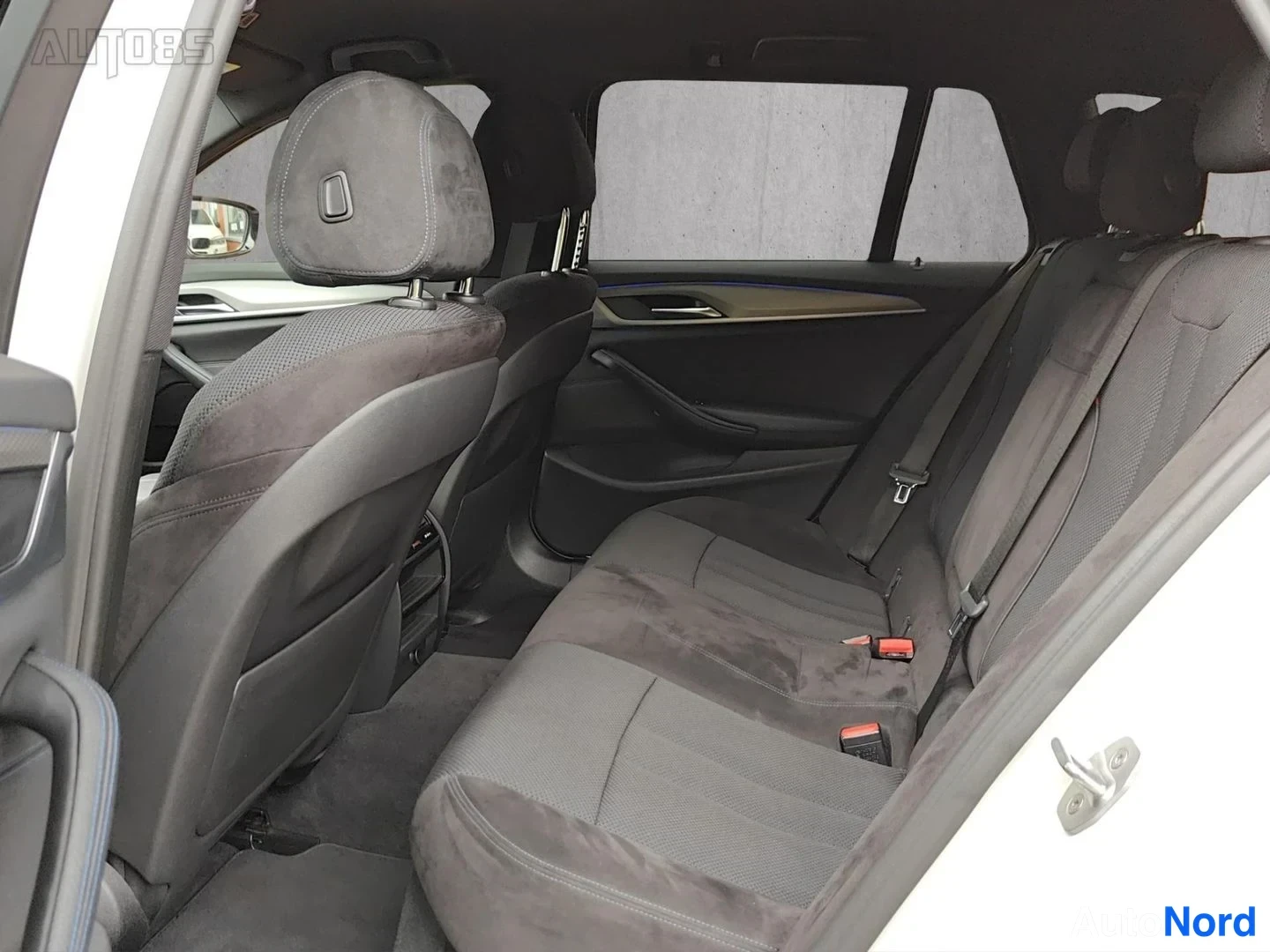 Valkoinen BMW 520d 2018, ulkokuva 14 – Kaarina