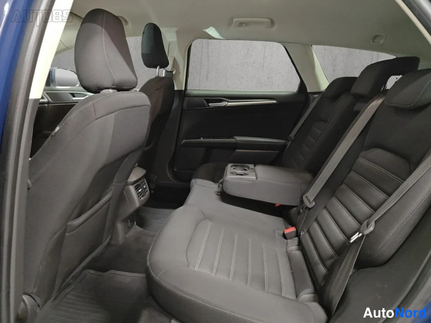Sininen Ford Mondeo 2018, ulkokuva 11 – Kaarina
