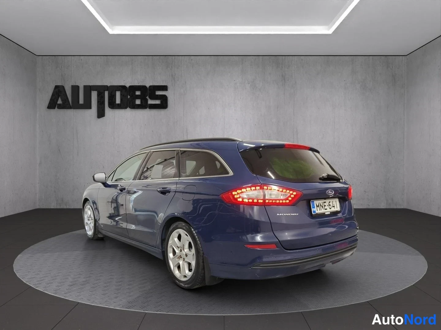 Sininen Ford Mondeo 2018, ulkokuva 8 – Kaarina