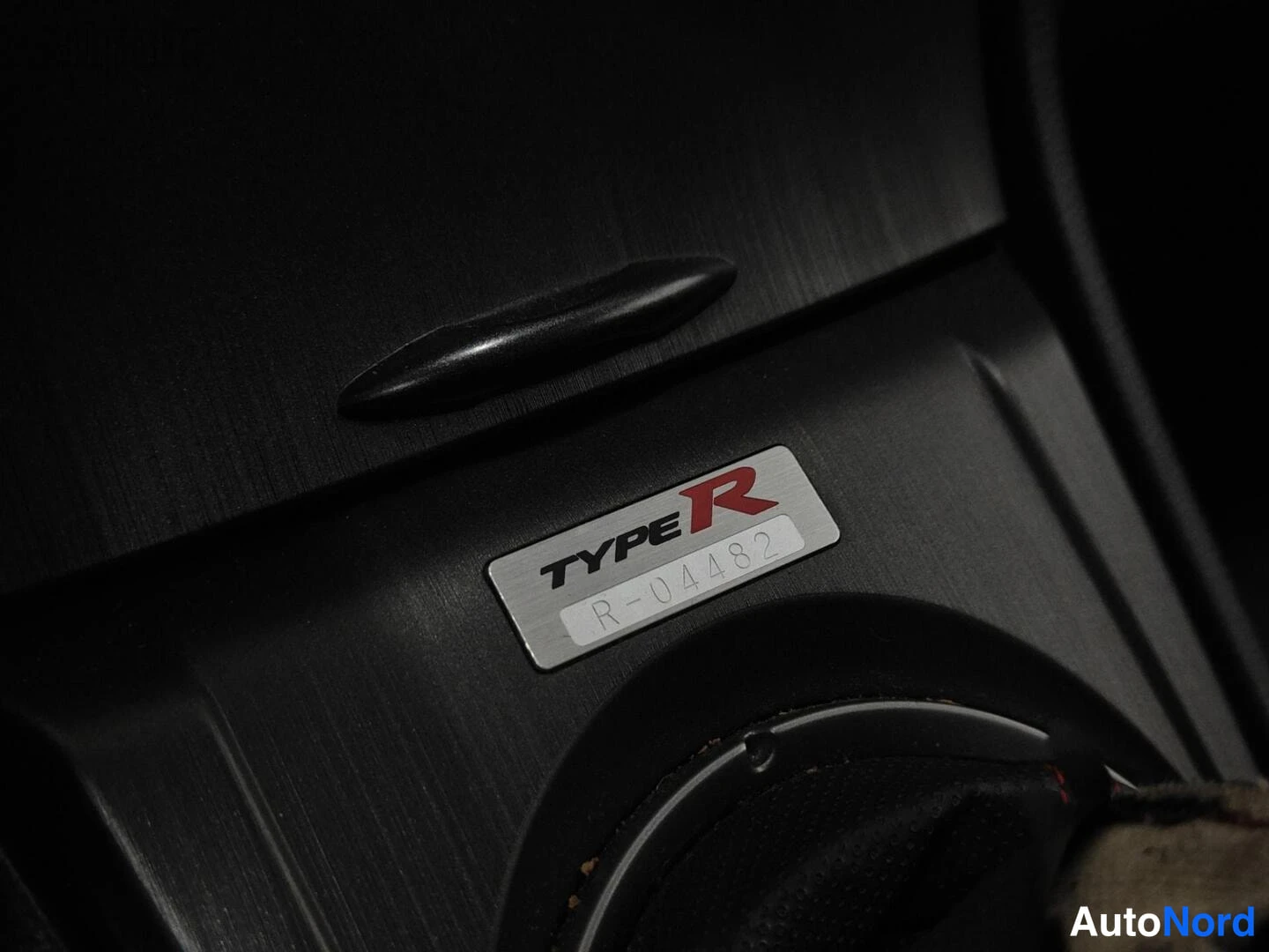 Punainen Honda Civic Type-R 2007, ohjaamo, kuva 19