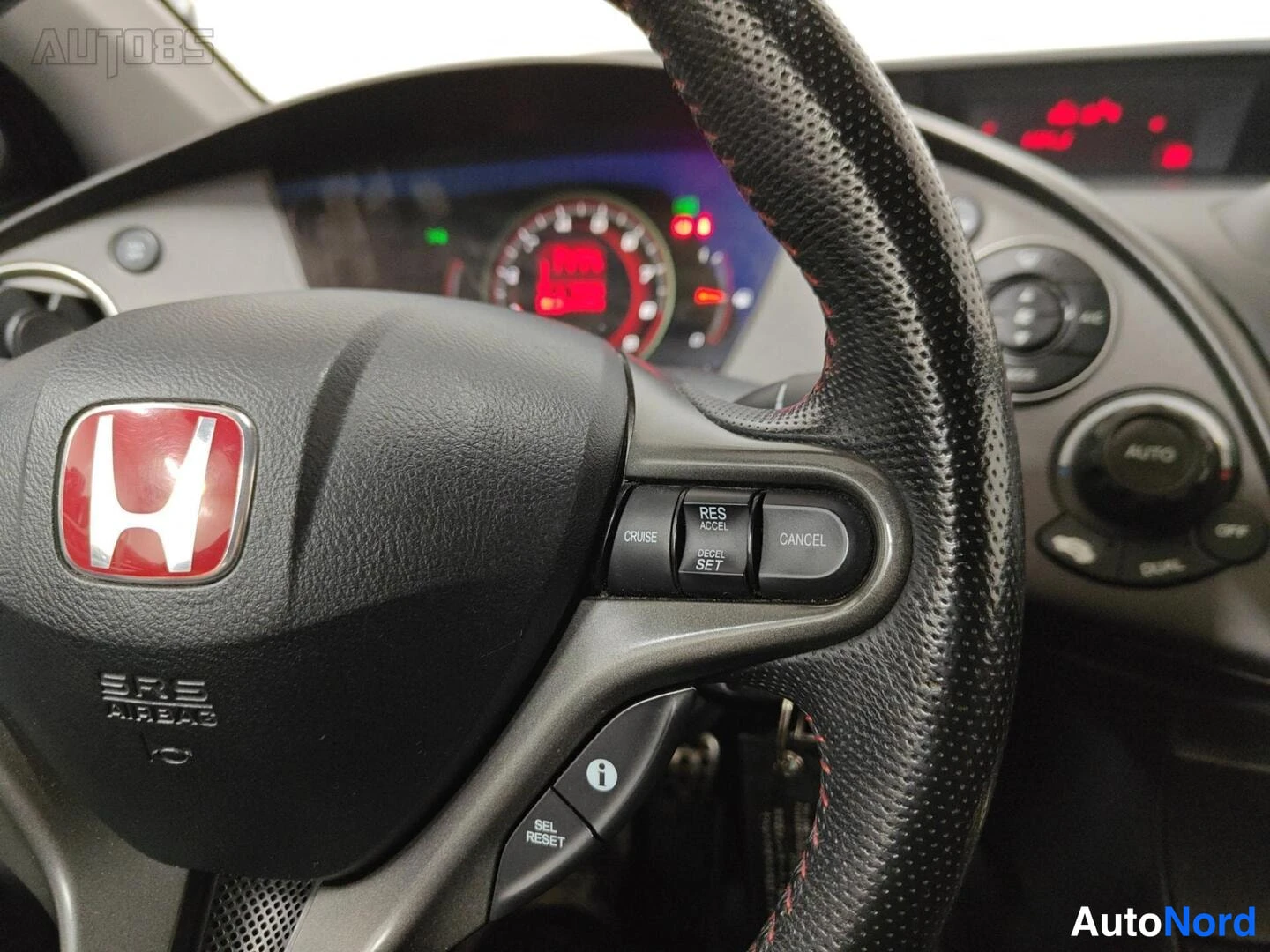 Punainen Honda Civic Type-R 2007, yksityiskohta, kuva 32