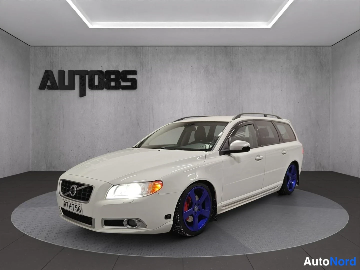 Volvo V70 2,5FT R-Design aut 2010