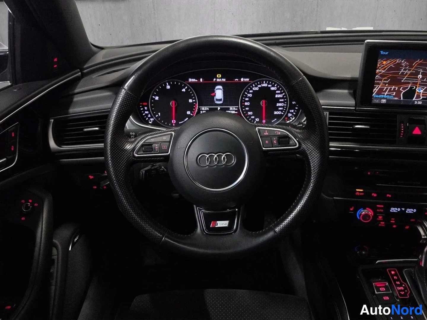 Valkoinen Audi A6 Avant 2013, ulkokuva 14 – Kaarina