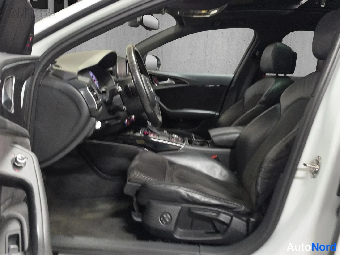 Valkoinen Audi A6 Avant 2013, ulkokuva 10 – Kaarina