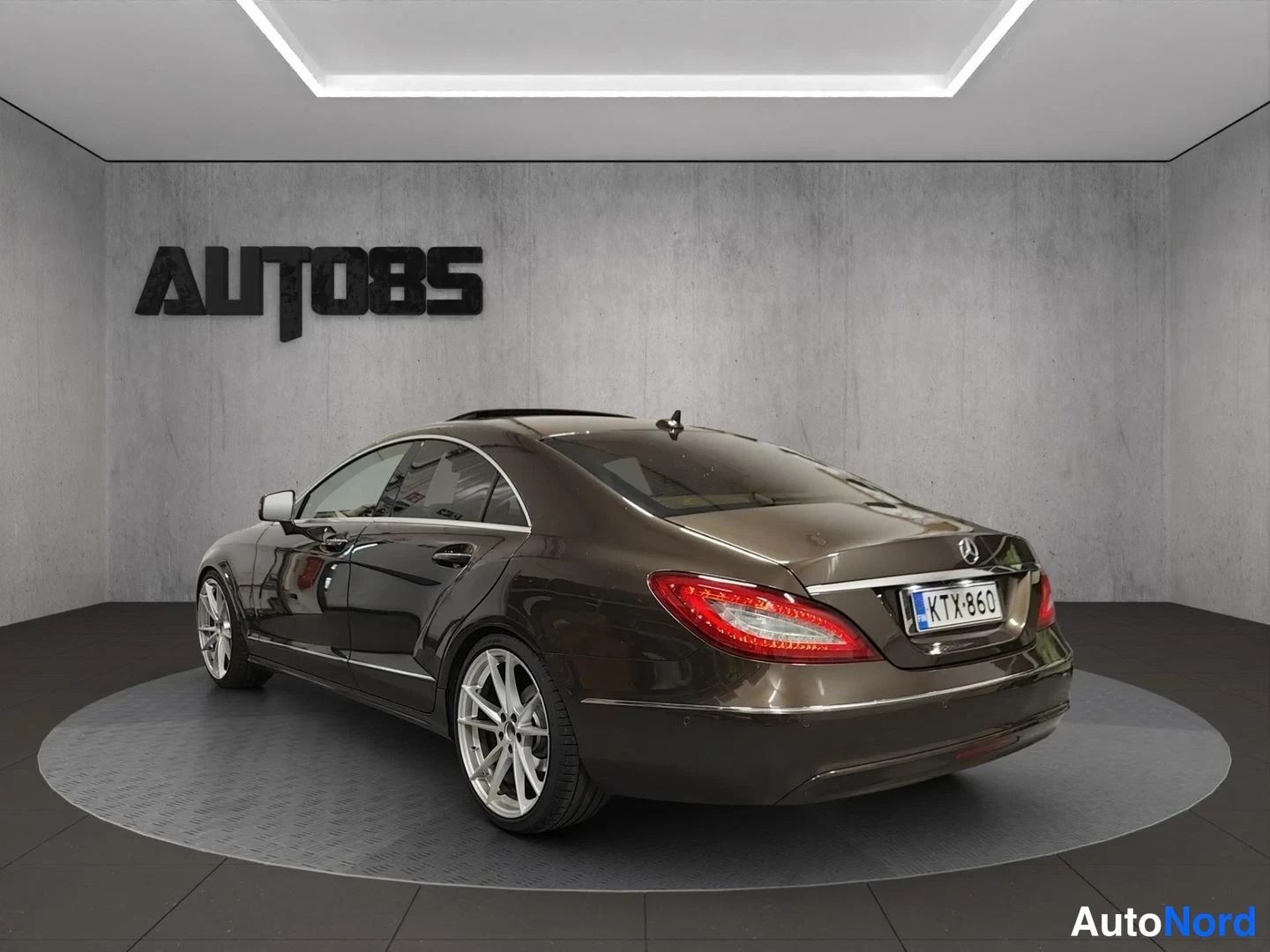 Ruskea Mercedes-Benz CLS 350 BlueTEC 2017, takaviisto, kuva 6
