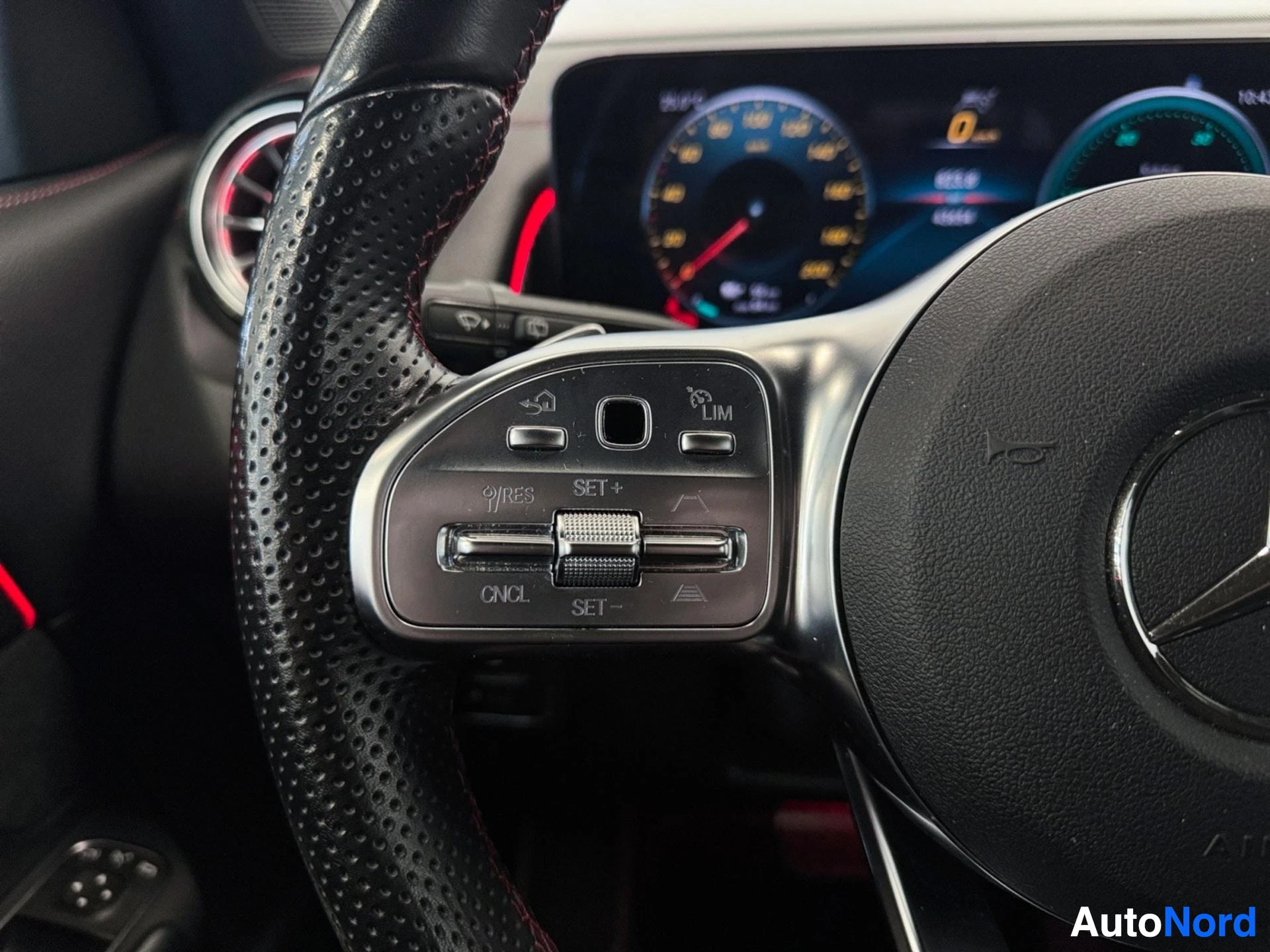 Left side steering wheel controls for cruise control and audio functions