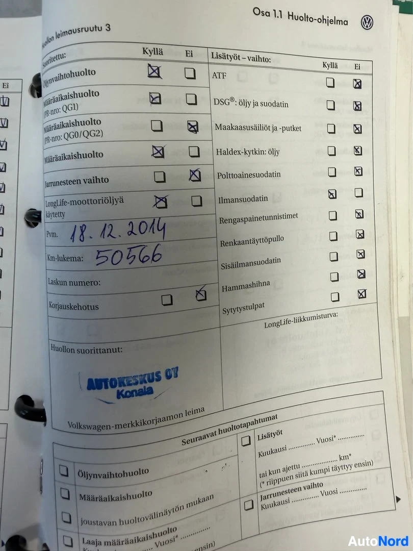 Asiakirja: Volkswagen Osa 1.1 huolto-ohjelma -dokumentti, jossa täytetty huoltoväli 3 -taulukko. Näkyvillä käsin kirjoitettuja merkintöjä, joissa pvm. 18.12.2014, km-lukem