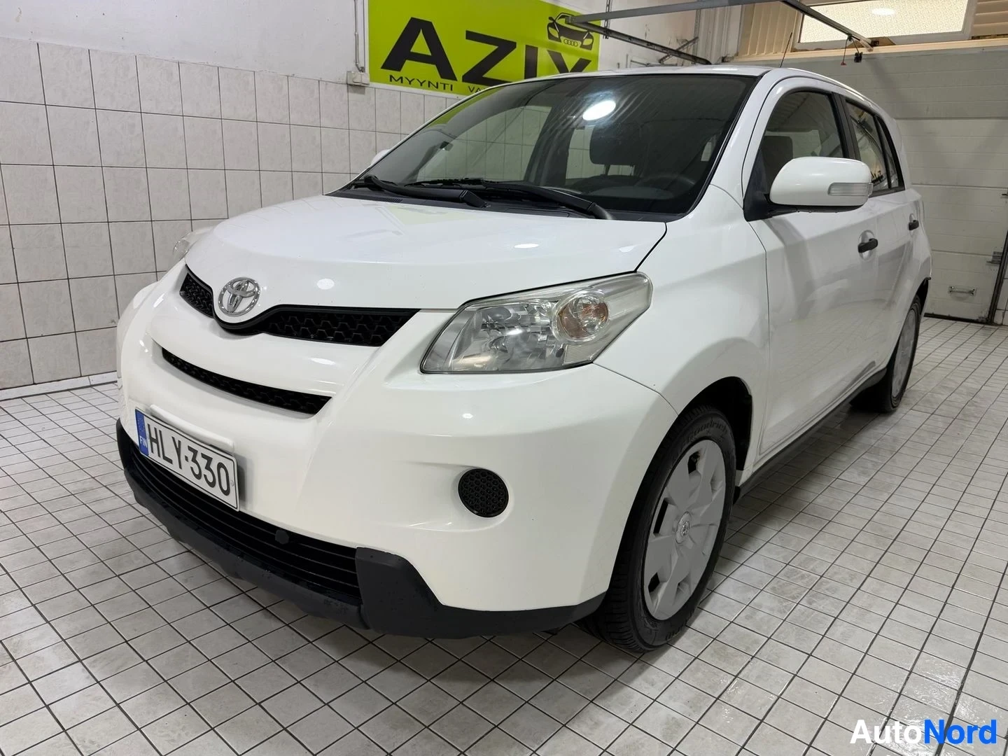 Toyota Urban Cruiser 1,33 Dual VVT-i Stop & Start Linea Terra Viistoperä, 2010