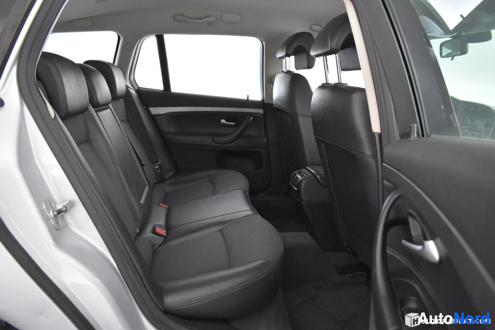 Hopea Saab 9-3 2007, ulkokuva 12