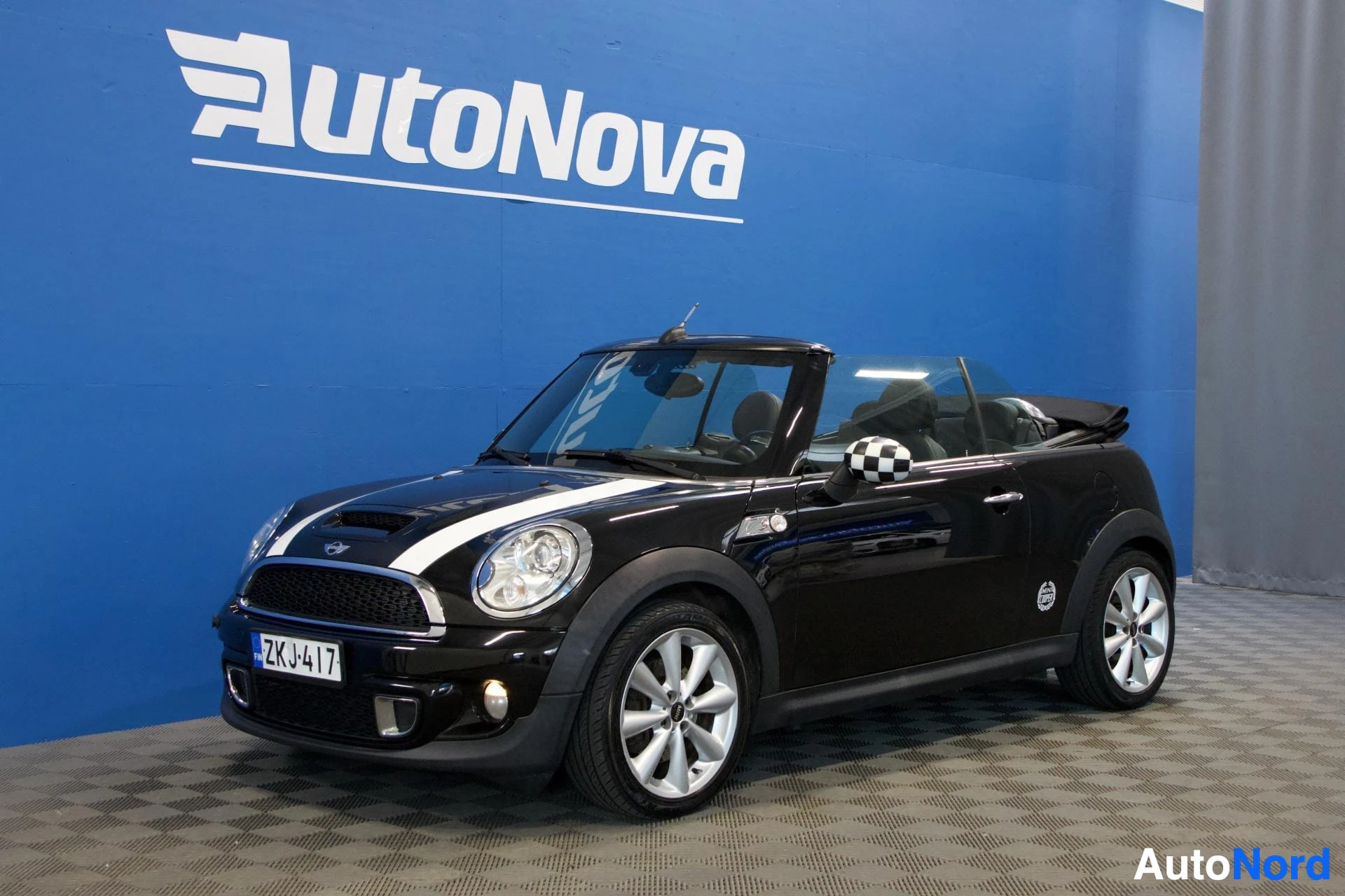 Mini Cooper S Sport edition 2011