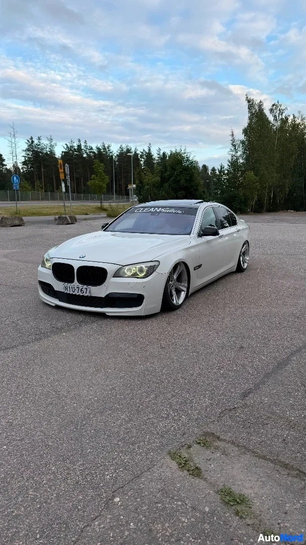 BMW 730d M Sport 2012