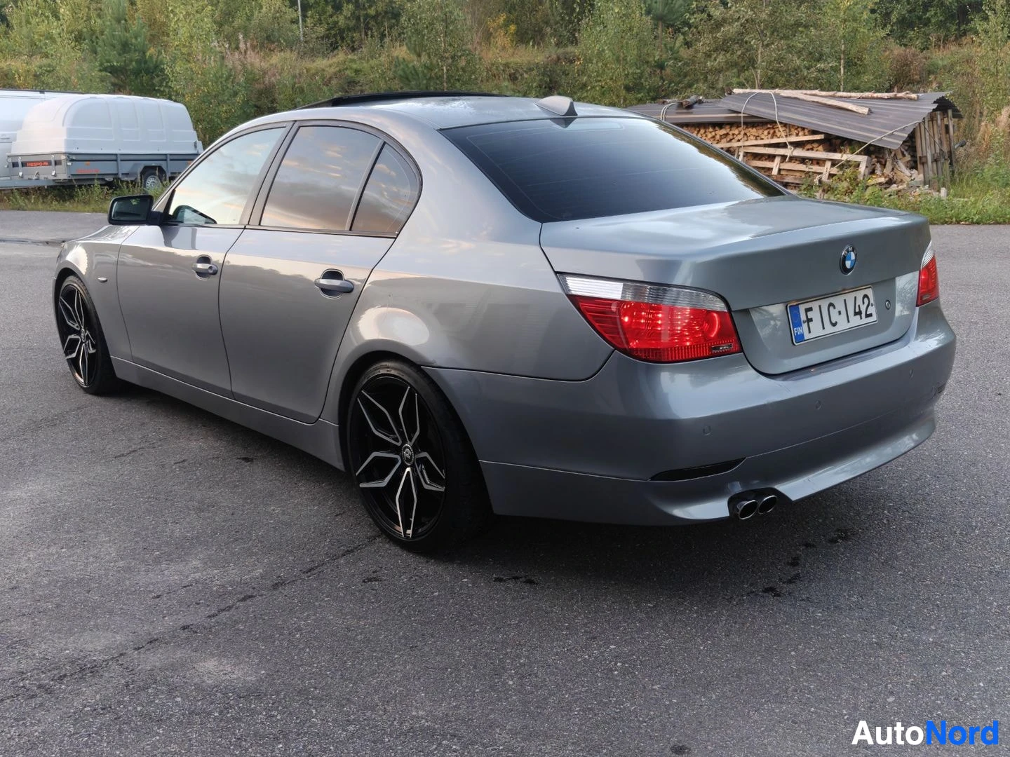 Harmaa BMW 520 2005, ulkokuva 4 – Lahti