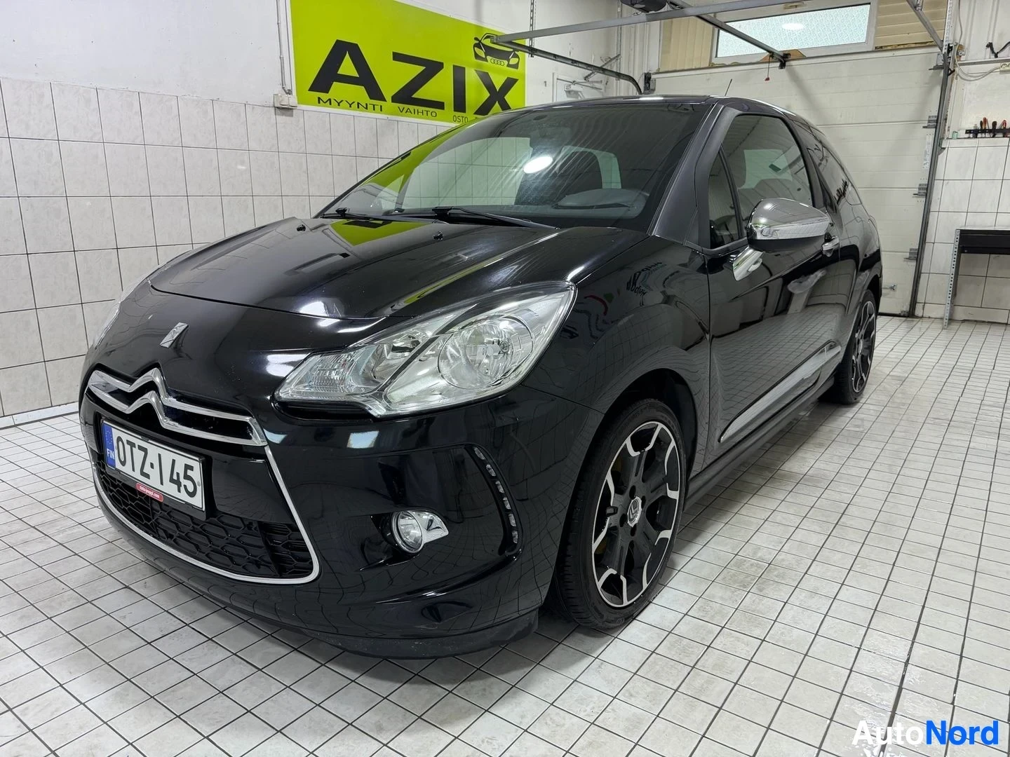 Citroen DS3 VTi 82 By MAKIA 2014