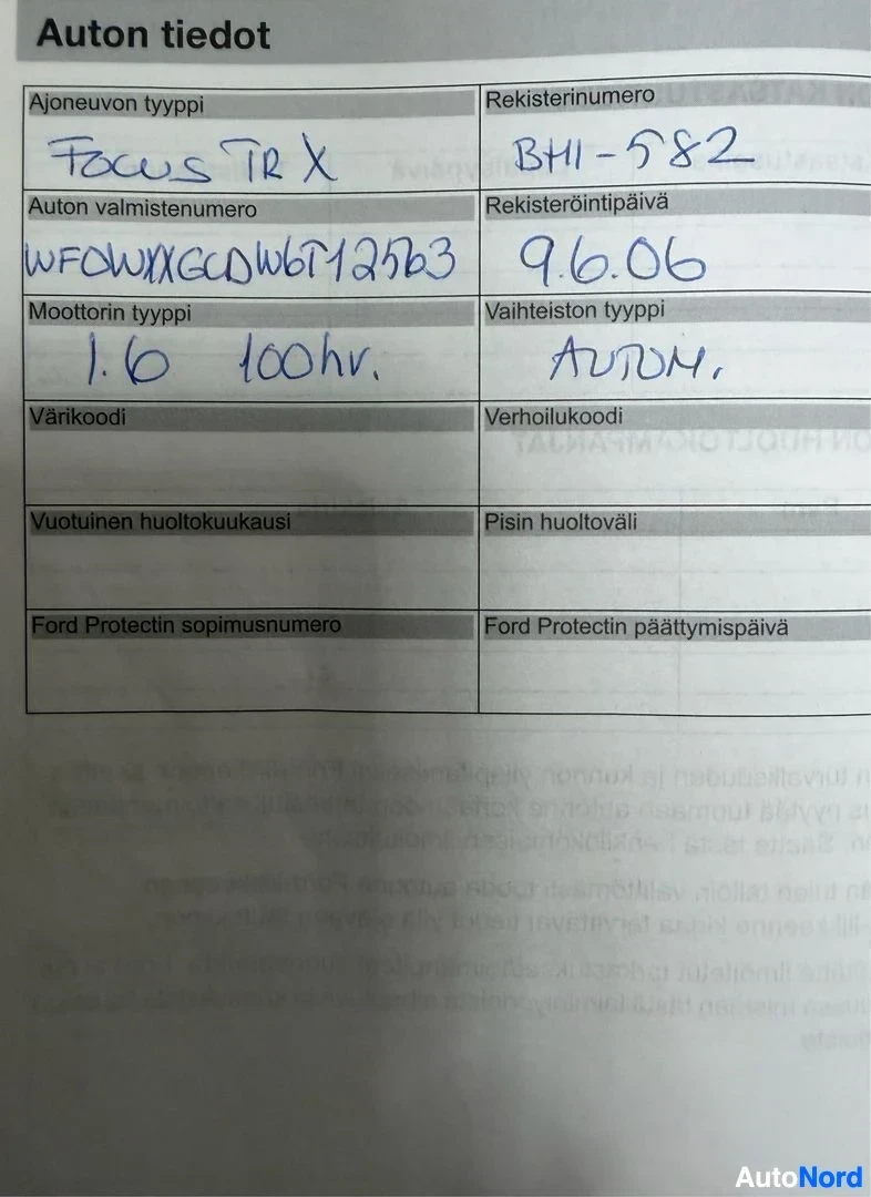 Asiakirja: Auton tiedot -dokumentti, jossa käsinkirjoitettuja merkintöjä: Ajoneuon tyyppi TCVS To X, rekisterinumero, VIN WFQLXXCDWT125b3, rekisteröintipäivä 9.6.0
