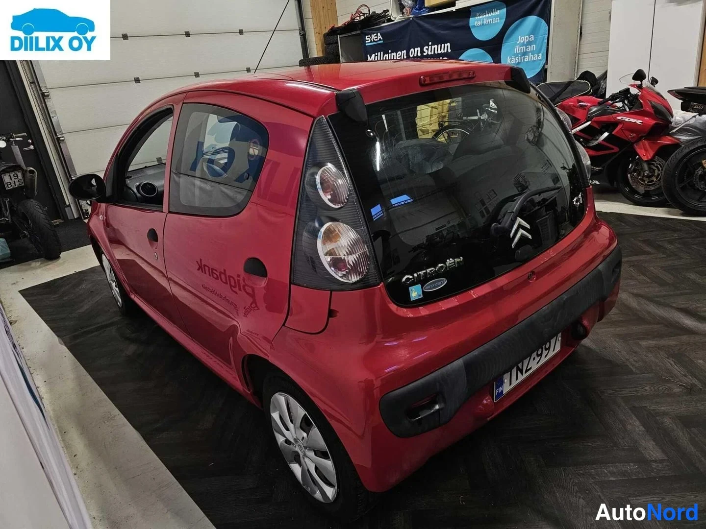 Punainen Citroen C1 2012, takaviisto, kuva 6