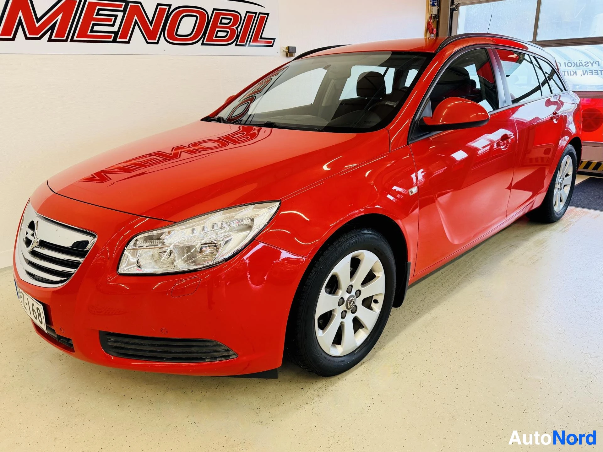 Opel Insignia Sports Tourer Essentia 2011
