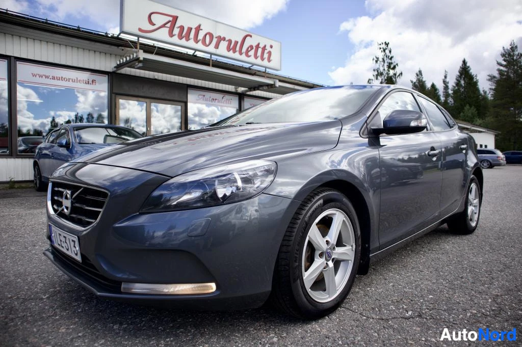 Volvo V40 2013