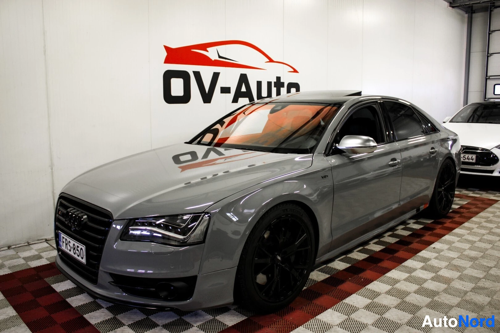 Audi S8 4,0 TFSI quattro 2013