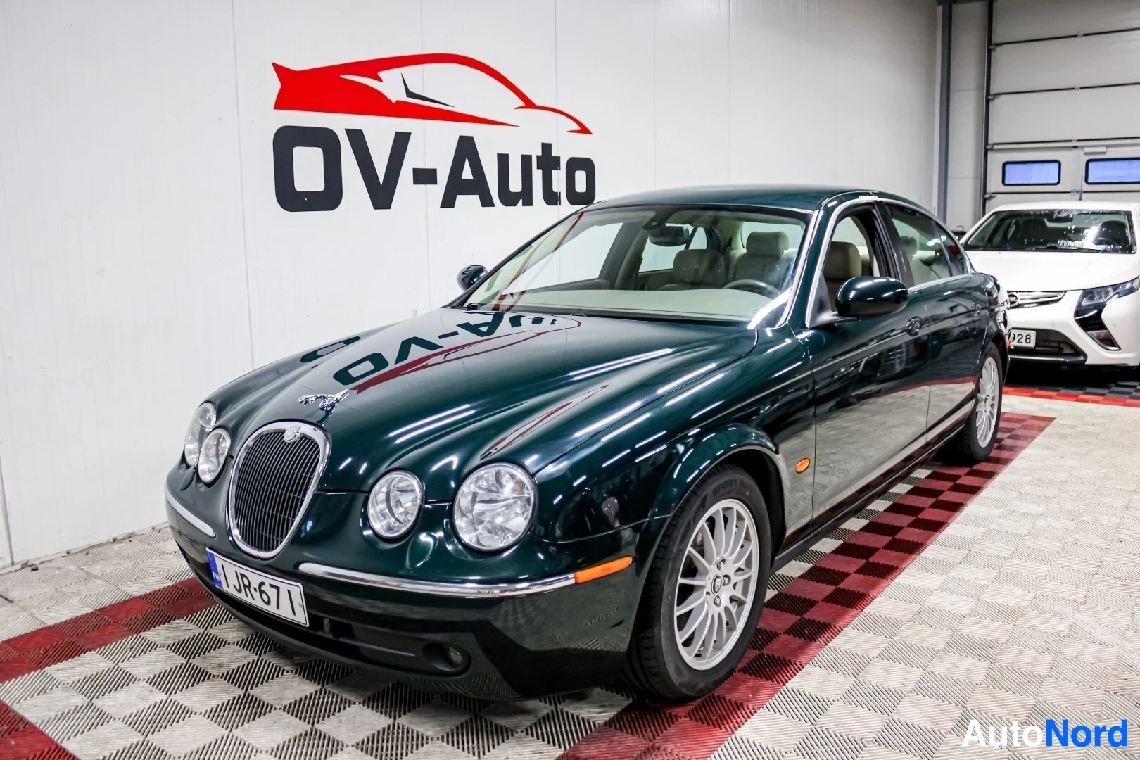 Jaguar S-Type 2,7D V6 Executive A 2007