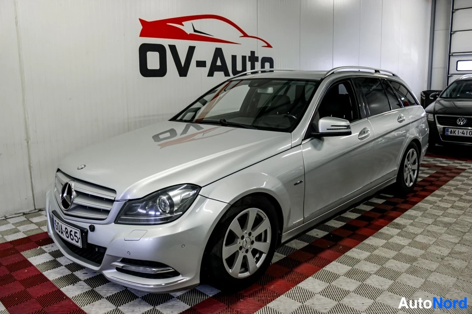 Mercedes-Benz C 180 CDI BE T A Avantgarde 2012