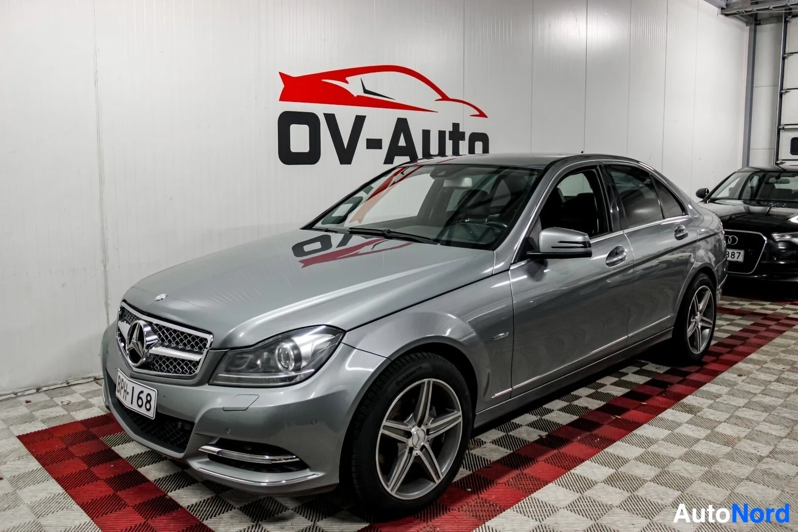 Mercedes-Benz C 220 CDI Avantgarde Premium Business 2012