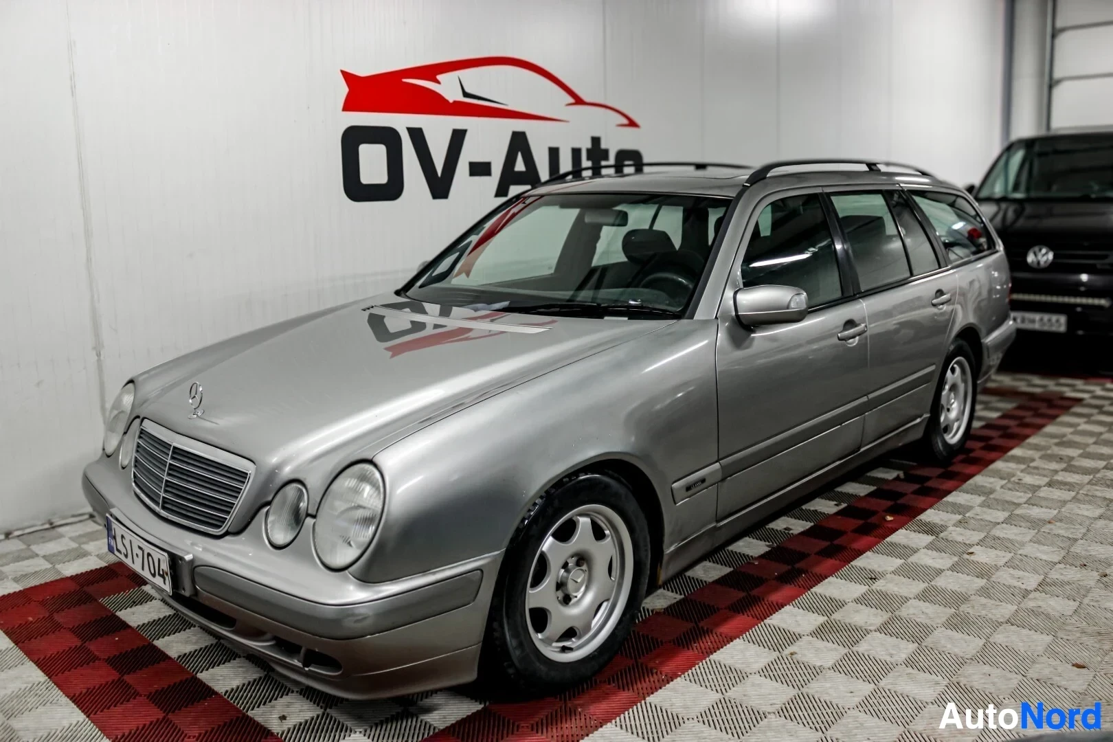 Mercedes-Benz E 220 CDI Classic 2003