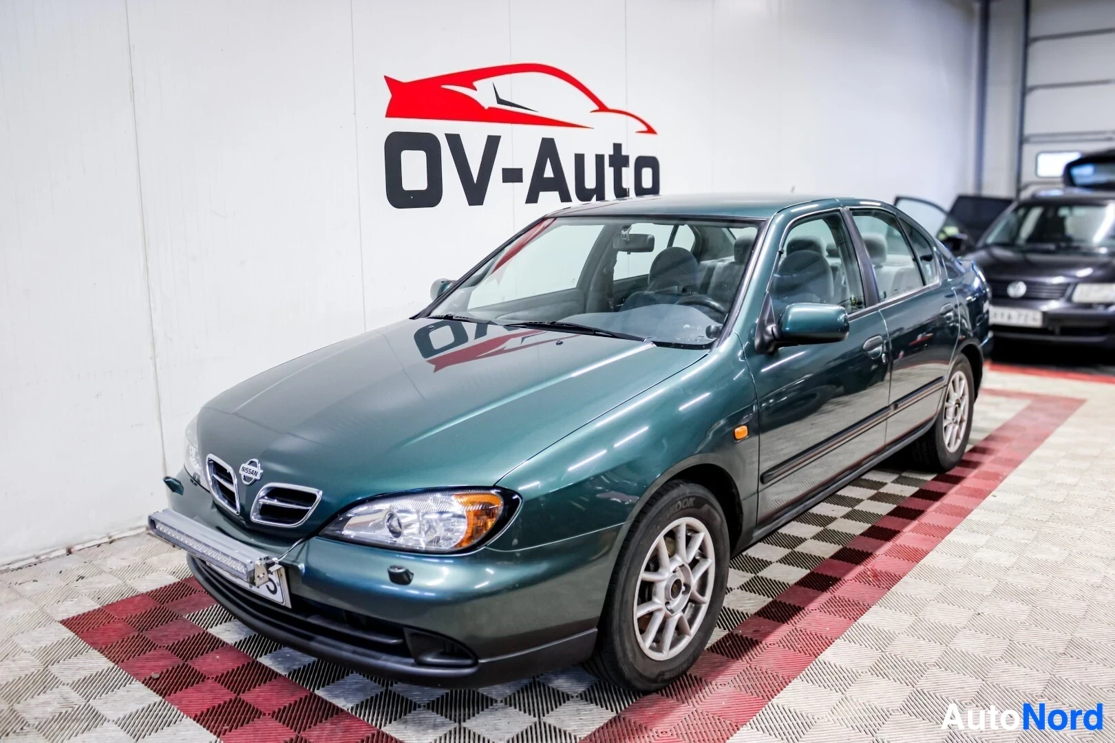 Nissan Primera Serenade 2000