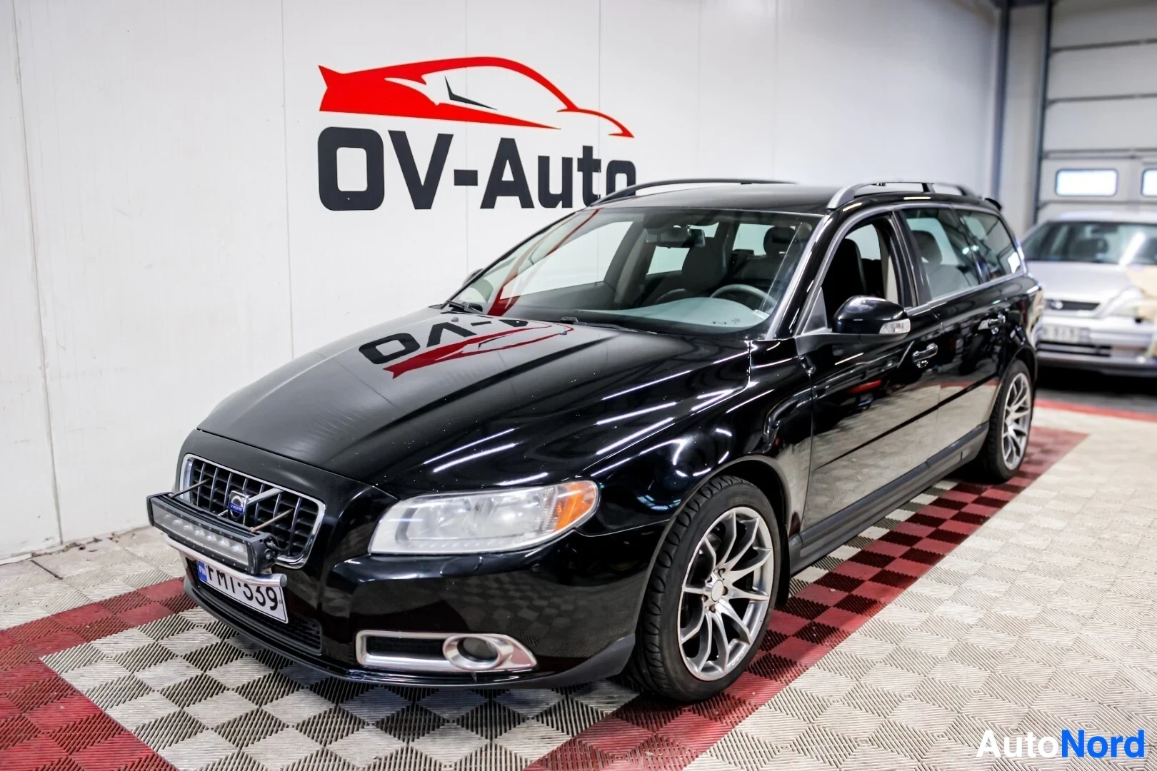 Volvo V70 2,4D Momentum Business A 2008