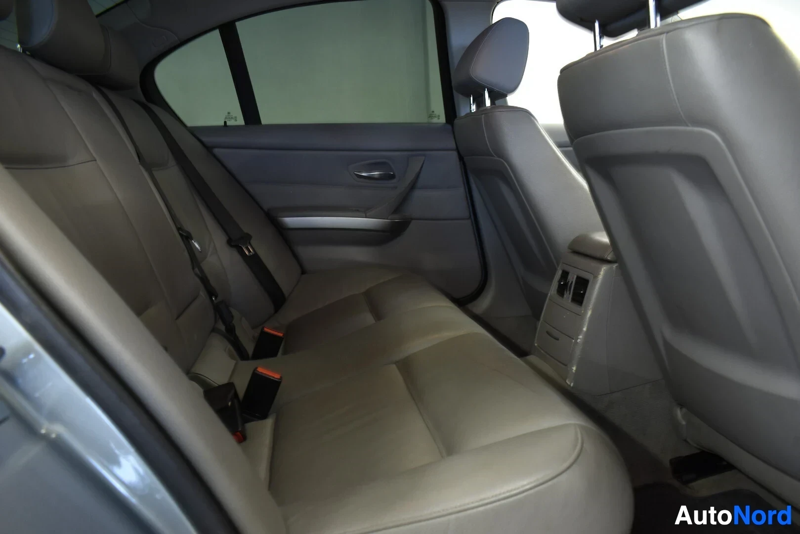 Harmaa BMW 320i 2005, ulkokuva 10 – Ylivieska, Pohjois-Pohjanmaa