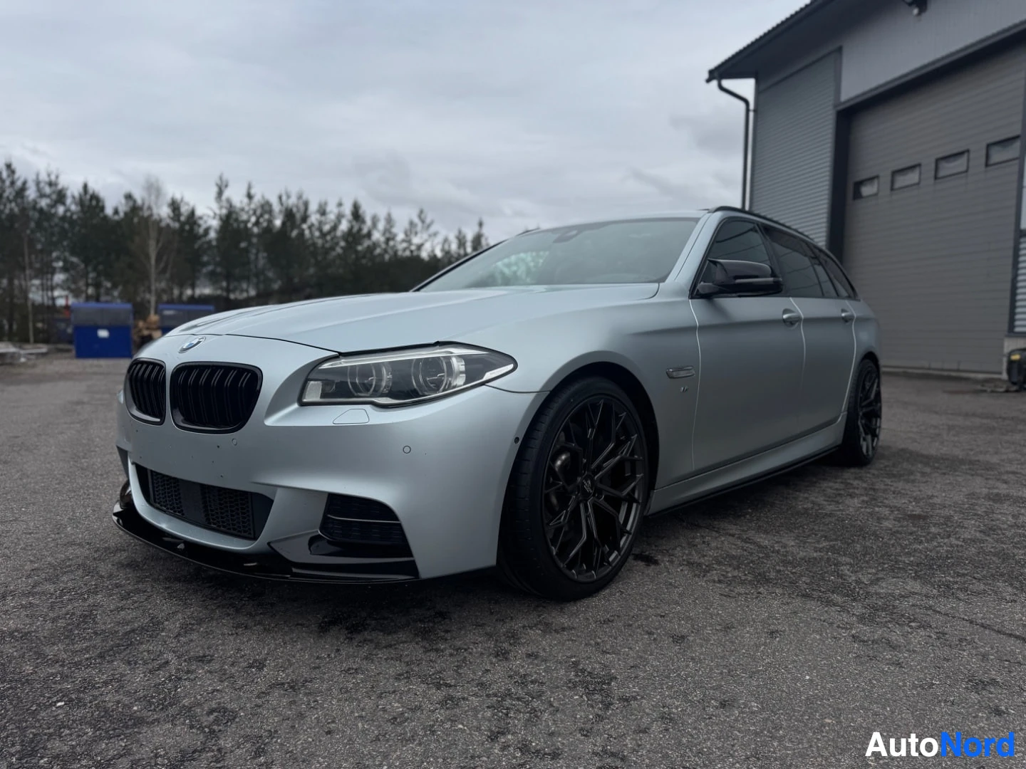 BMW M550d xDrive M Sport 2016