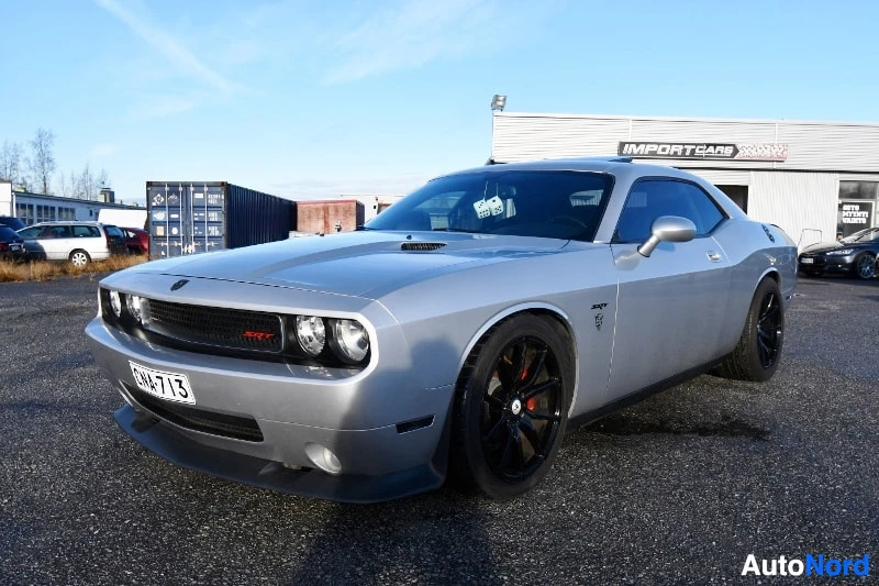 Dodge Challenger SRT8 2009