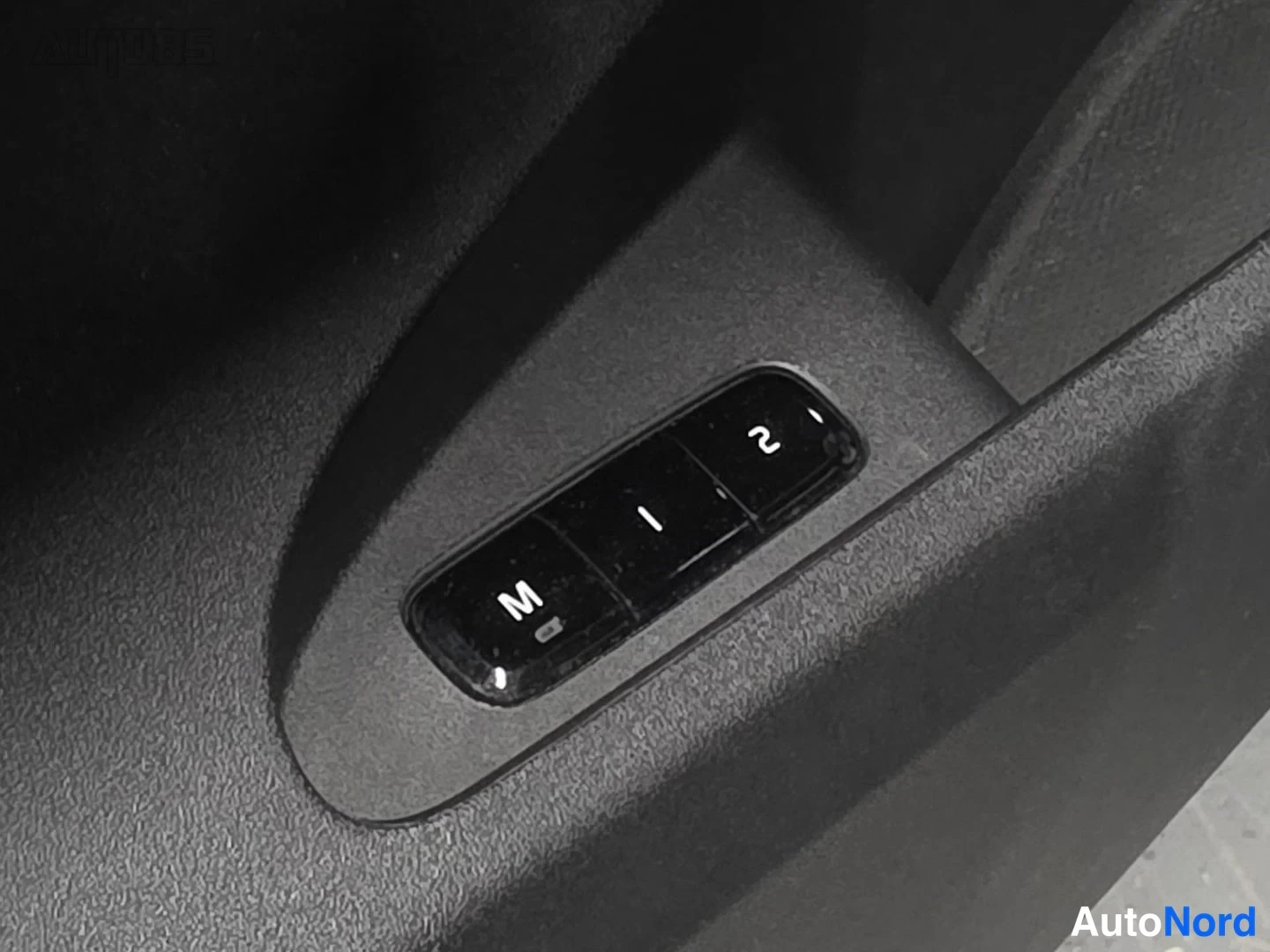 Harmaa Polestar 2 2021, yksityiskohta, kuva 22