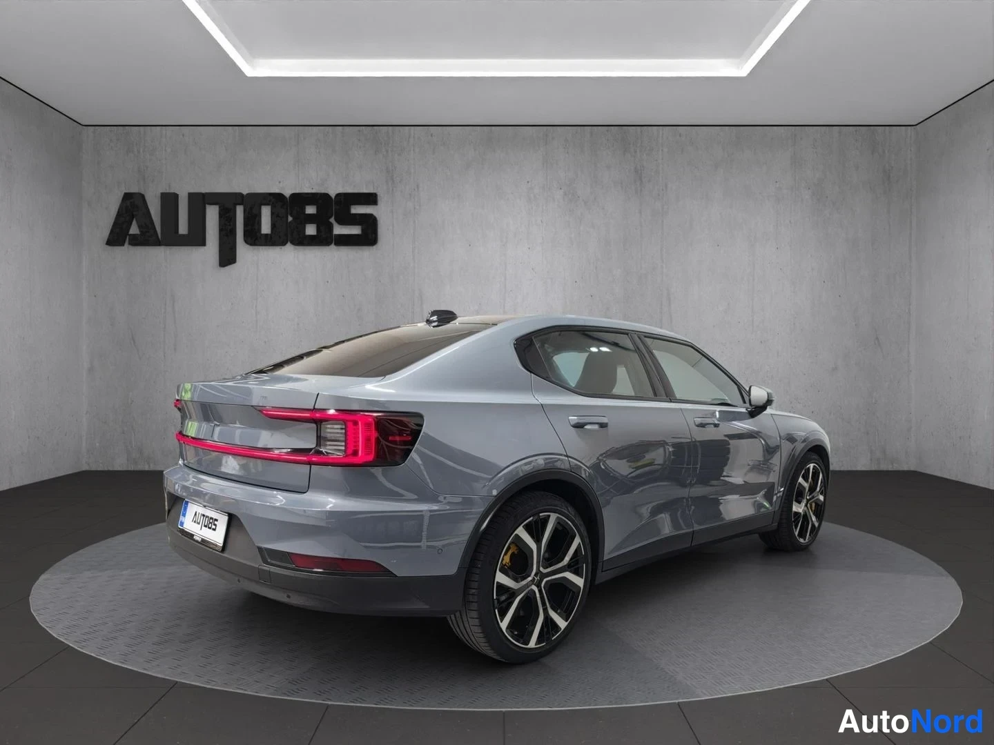 Harmaa Polestar 2 2021, takaviisto, kuva 6