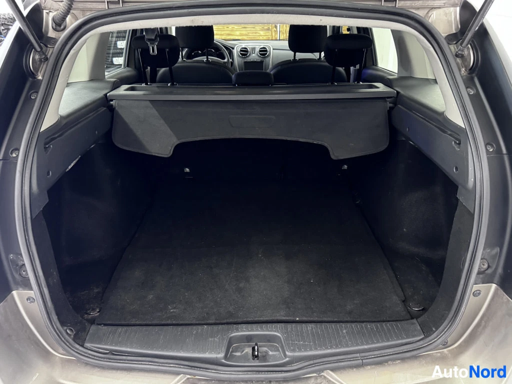 Dacia Logan MCV 2014, takaa, kuva 9