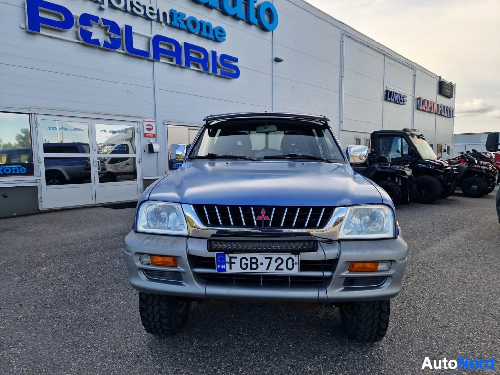Silver Mitsubishi L200 2000, front, photo 6