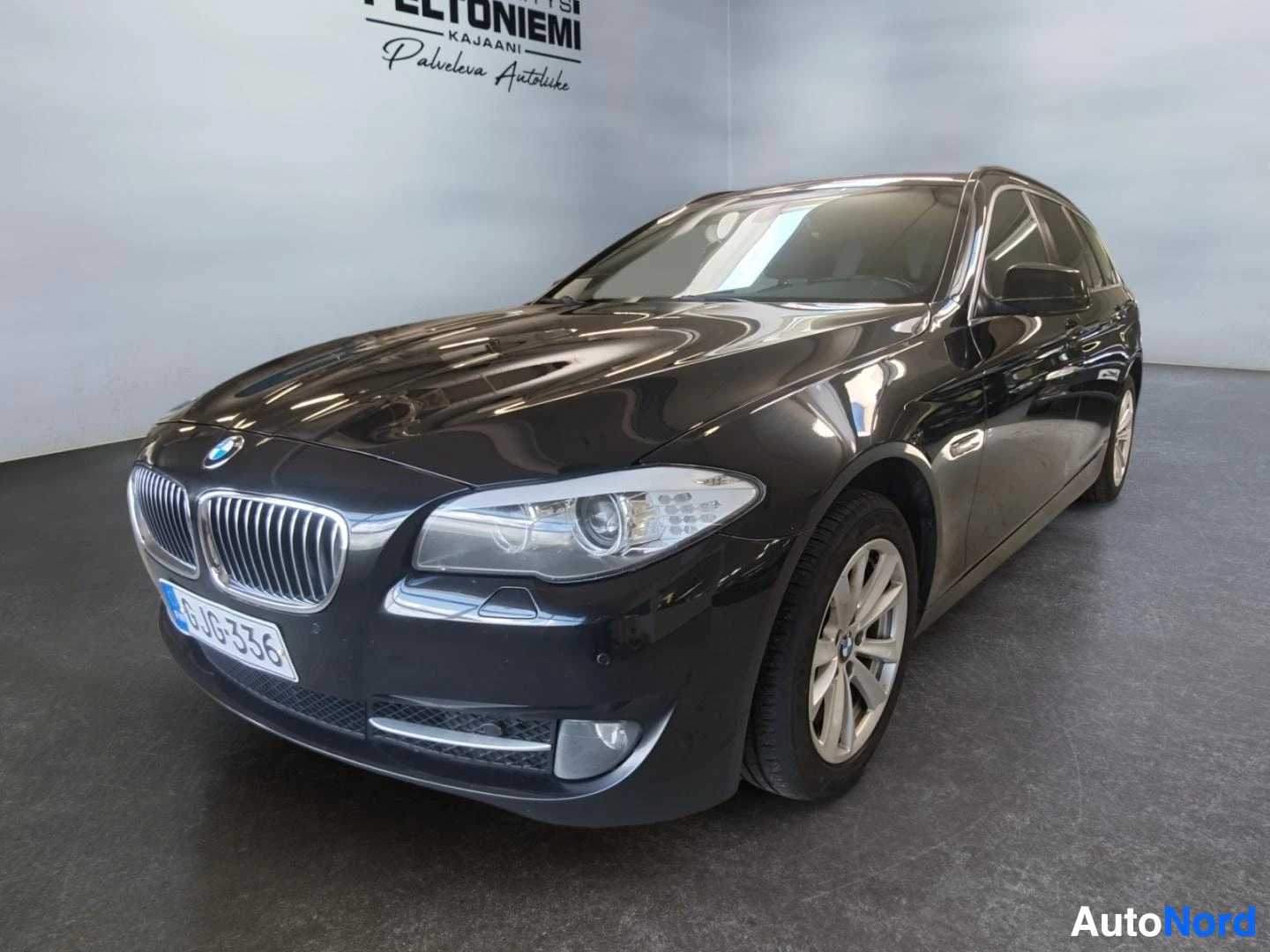 BMW 520d Touring Business 2011