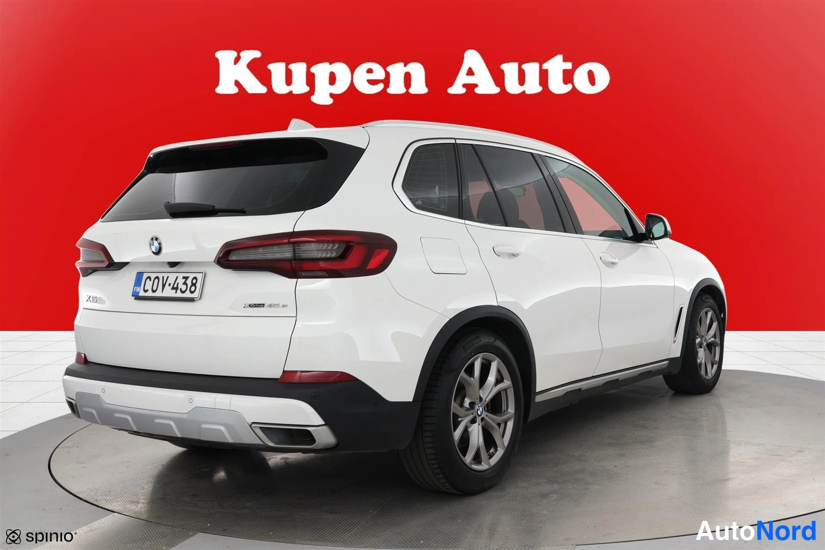 Takaviisto: auto