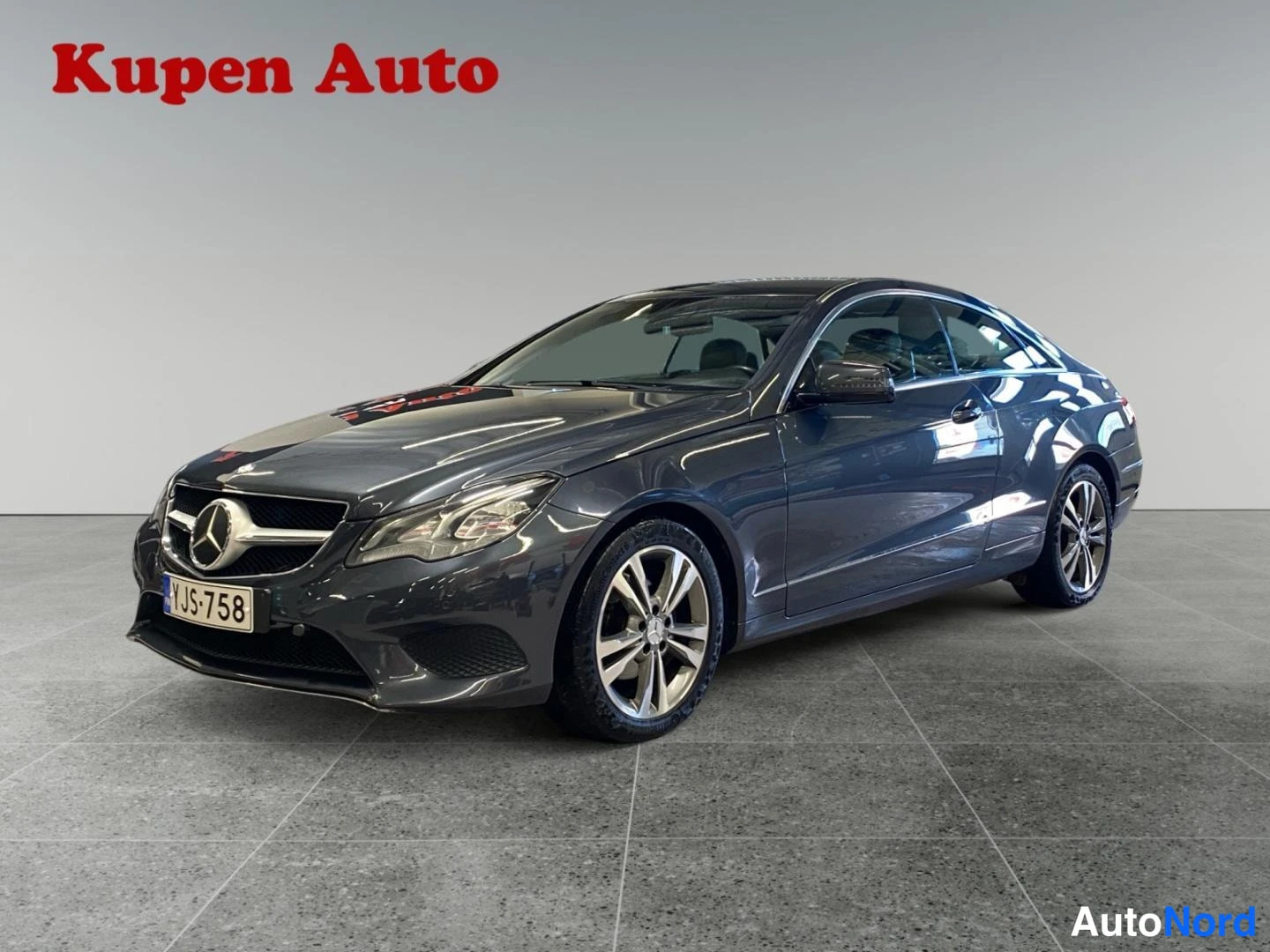 Mercedes-Benz E 220 Coupé A 2016
