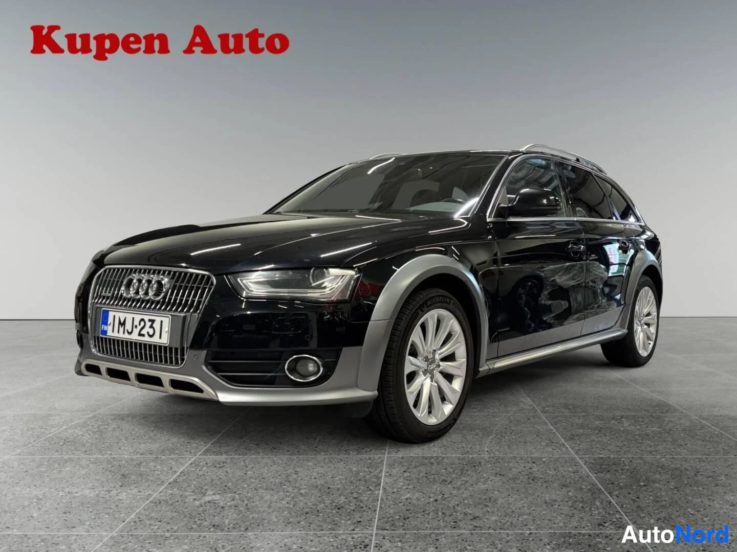 Audi A4 allroad Business 3,0 V6 TDI quattro S tronic 2013