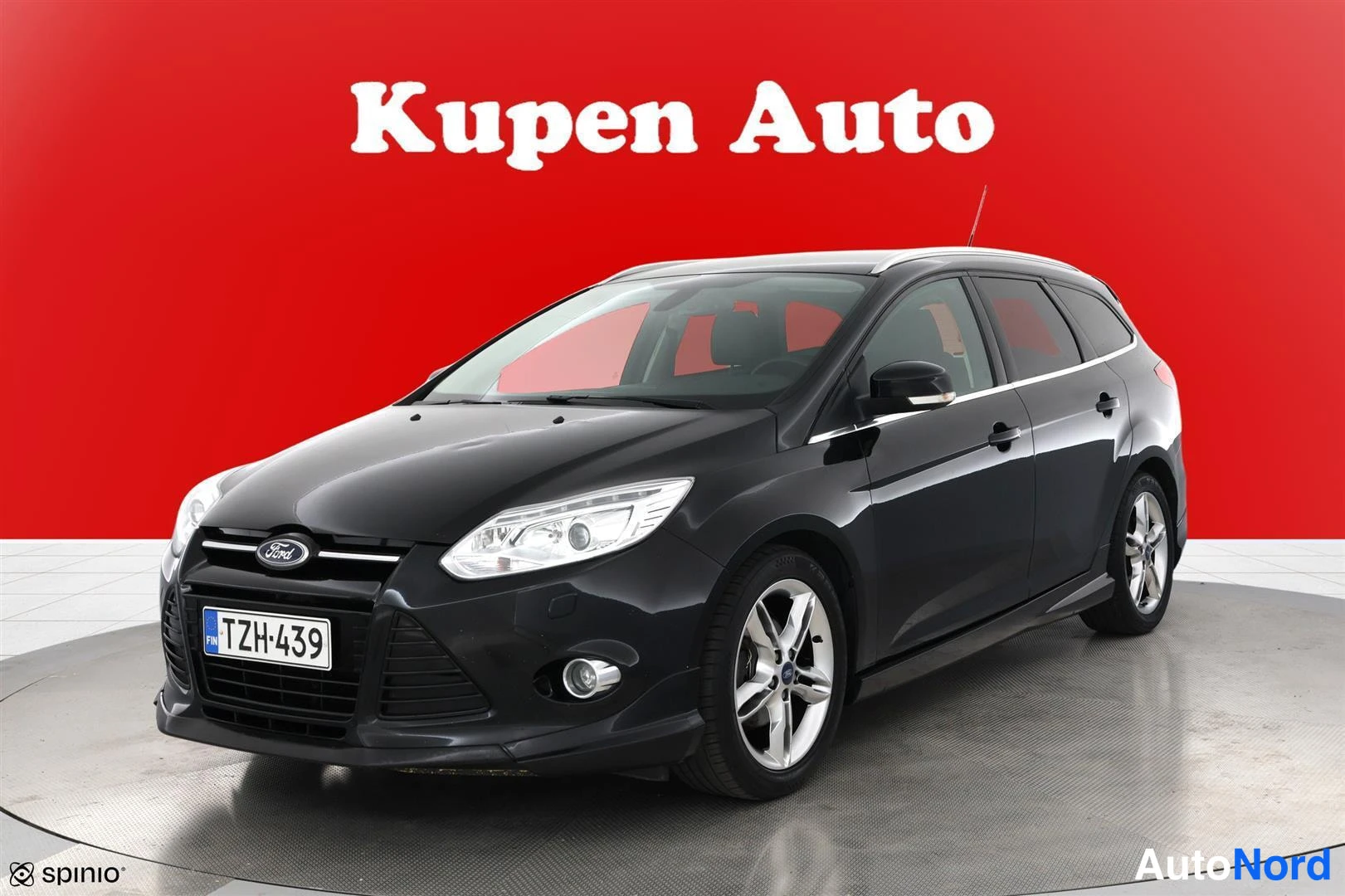 Ford Focus 1,6 PowerShift Titanium 2014