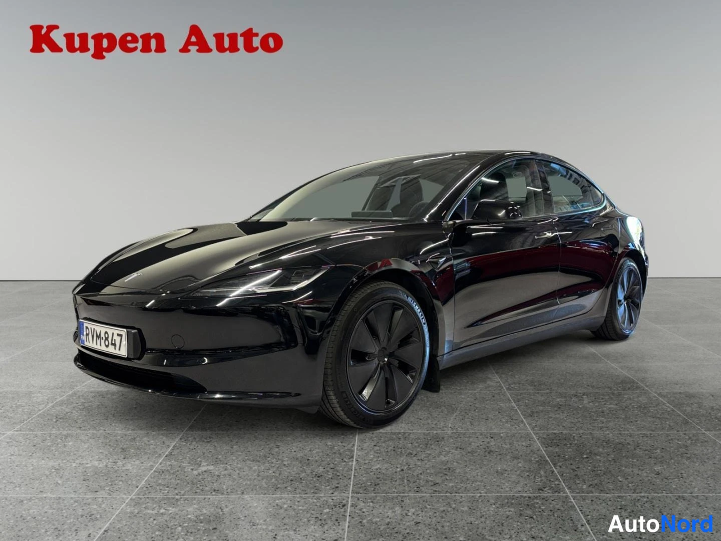 Tesla Model 3 RWD Highland 2024