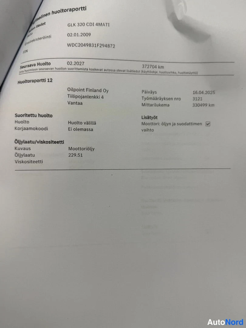 Asiakirja: Huoltoraportin alaosa, jossa näkyy öljylaji ja viskositeetti Moottoriöljy 229.51