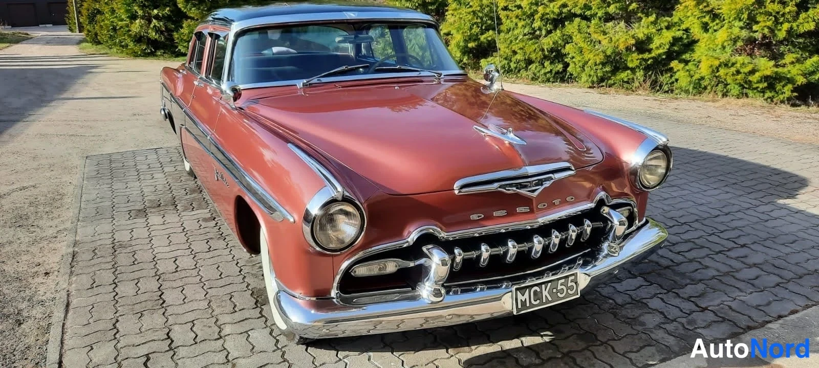 DeSoto Fireflite 1955
