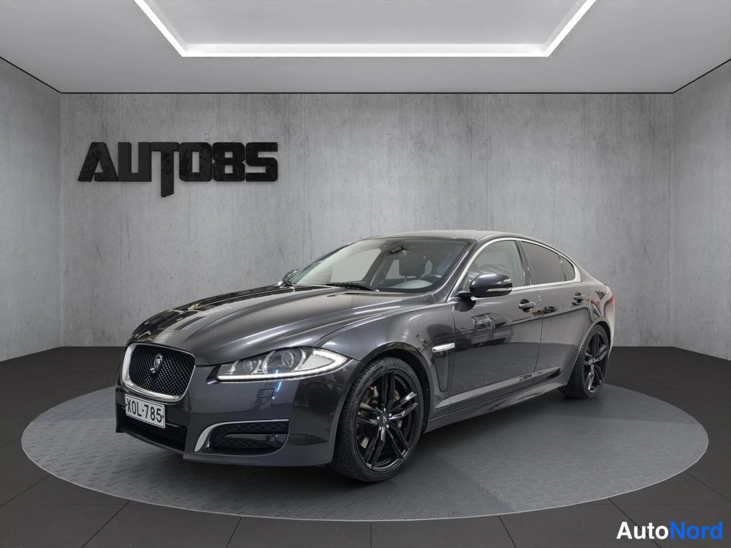 Jaguar XF Huippusiisti S 275 hv 2012